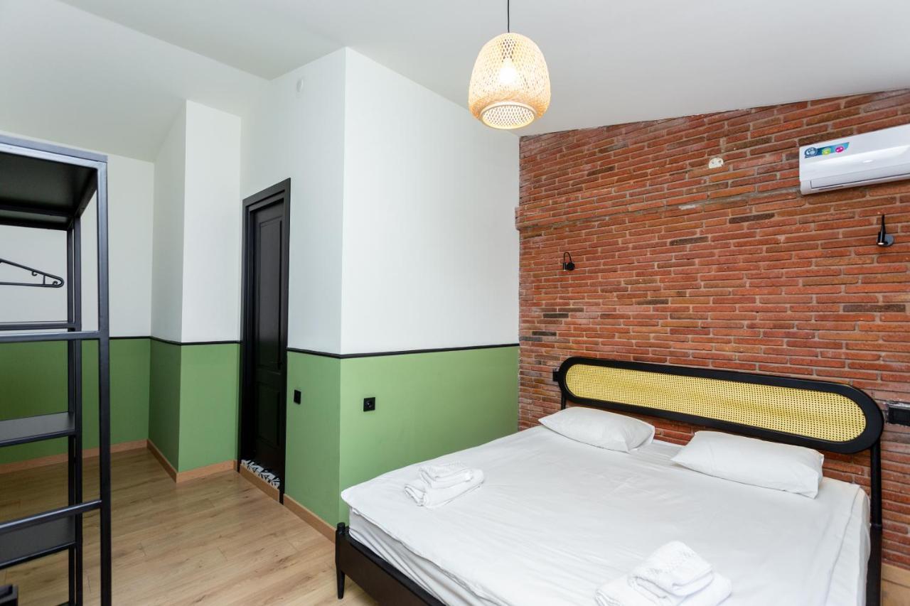 Shota Rustaveli Aparthotel 14 AVE Tbilisi Exterior foto